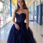 Heart warming story: I Bought a $12 Prom Dress from a Thrift Store – Inside Was a Note That Changed Three Lives Forever