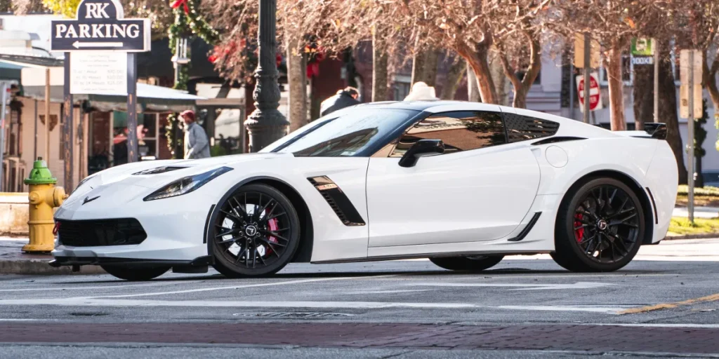 My Ex, a Cashier, Started Driving a Sports Car and Wearing Designer Clothes – I Found Out That Money Actually Belonged to Me