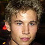 Teen Idol Jonathan Taylor Thomas Vanished from the Spotlight – Fans Are Thrilled by His Rare New Appearance!