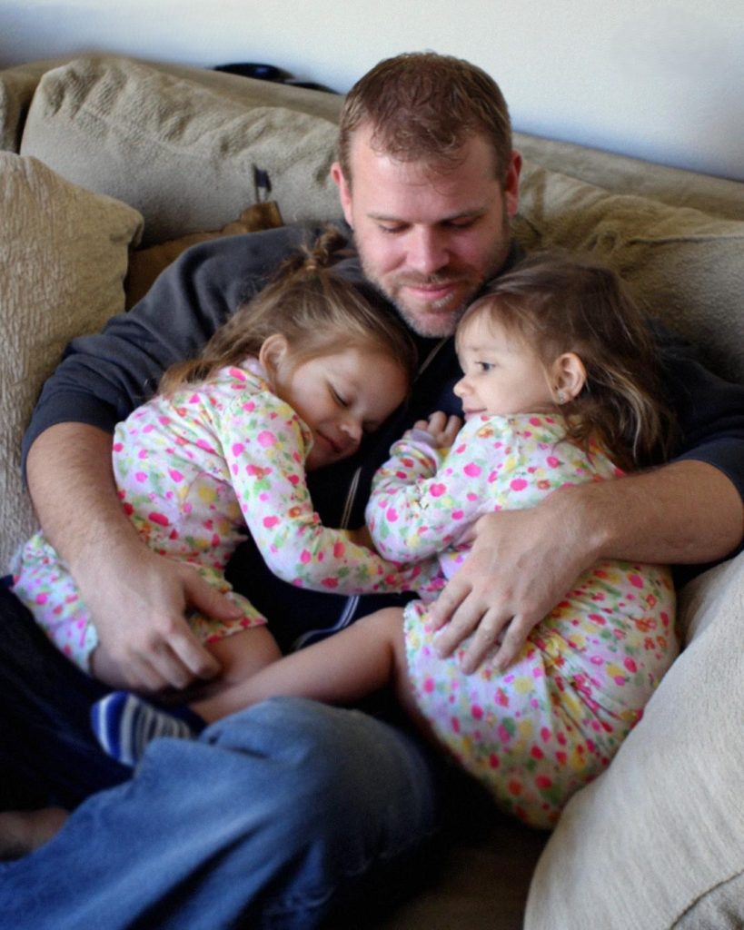 I Bought a Used Washing Machine at a Thrift Store – When I Opened It at Home, I Was Speechless